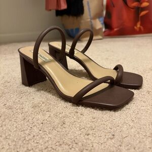 Steve Madden brown heels